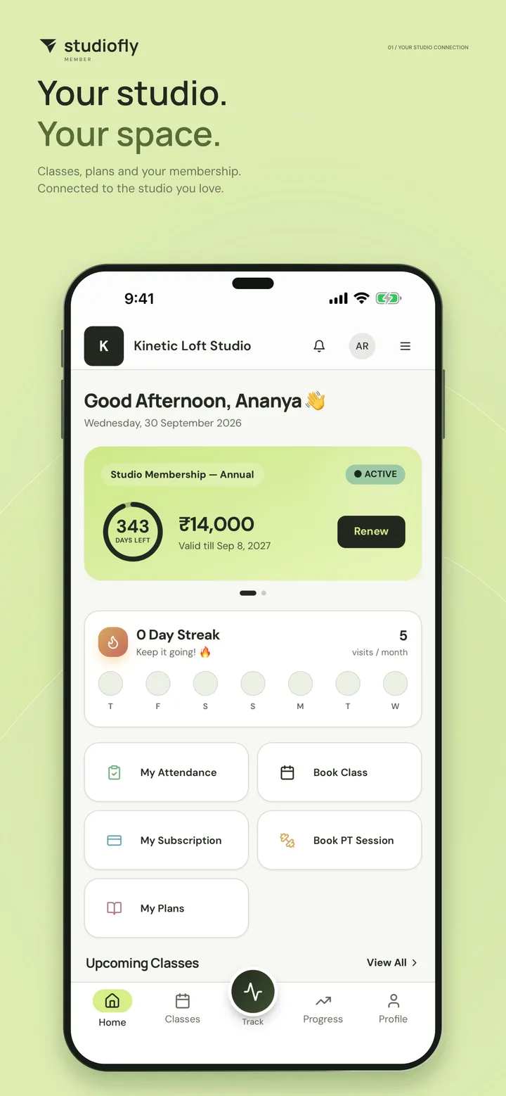 Your studio. Your space. The home screen with an active membership, a visit streak and quick links.